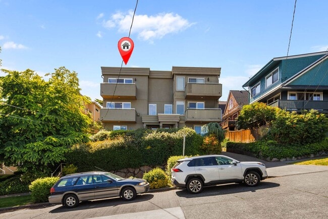 Photo - 813 2nd Ave N