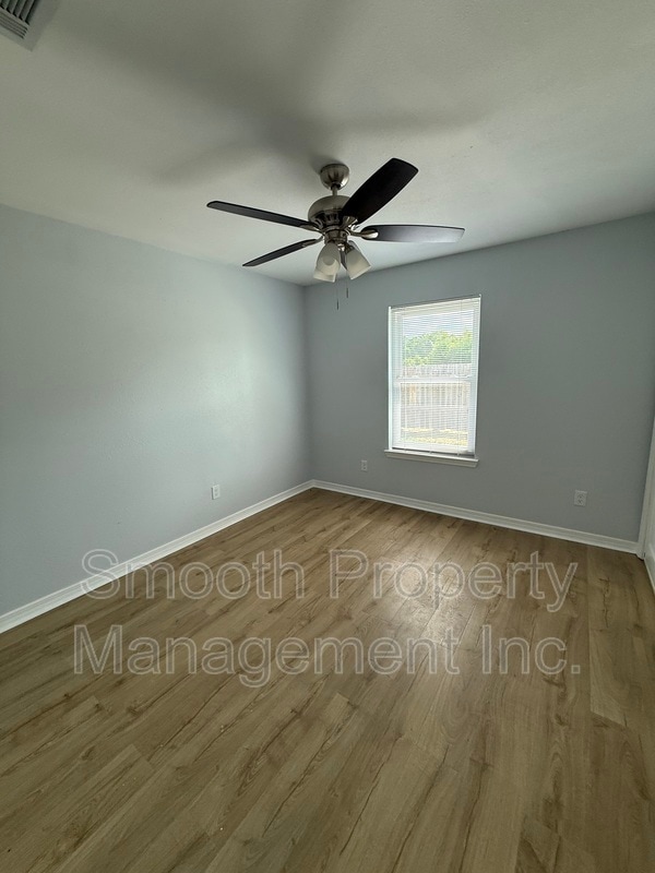 Photo - 8699 Riverstone Rd