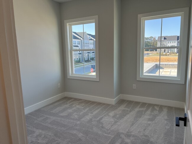 Photo - 1539 Patchings Ln