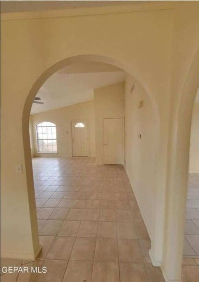 Building Photo - 12492 Wendy Reed Dr