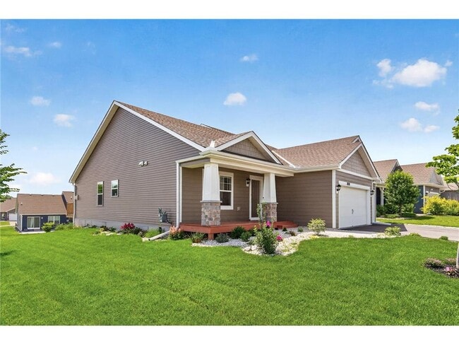 Photo - 18099 Heirloom Ct