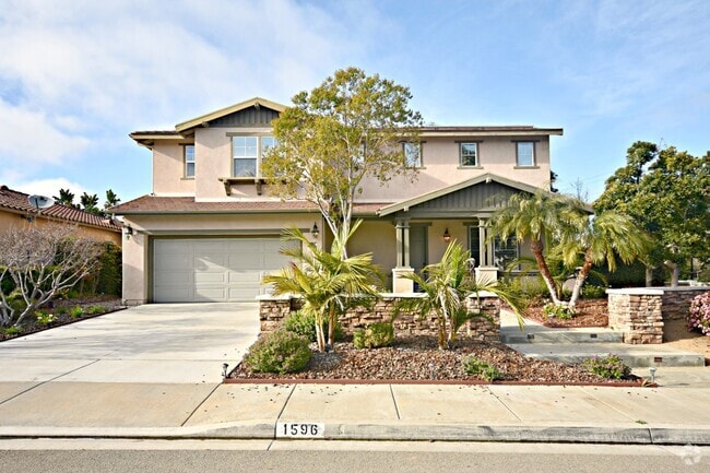 Building Photo - Beautiful, Spacious 4BR Home In Cantamar C...