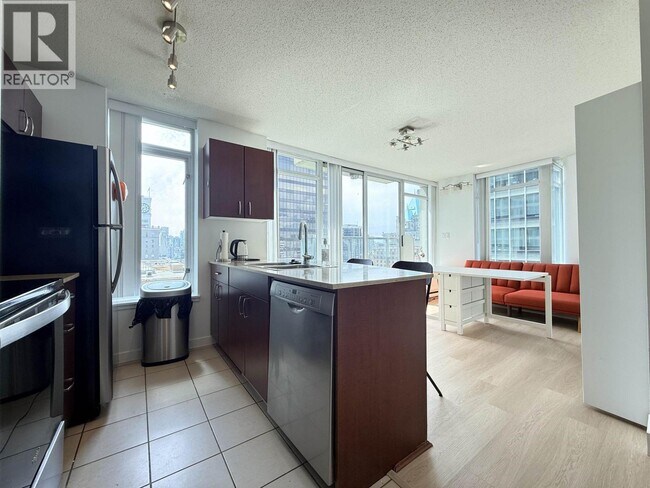 Photo - 610 Granville St Unit 1407