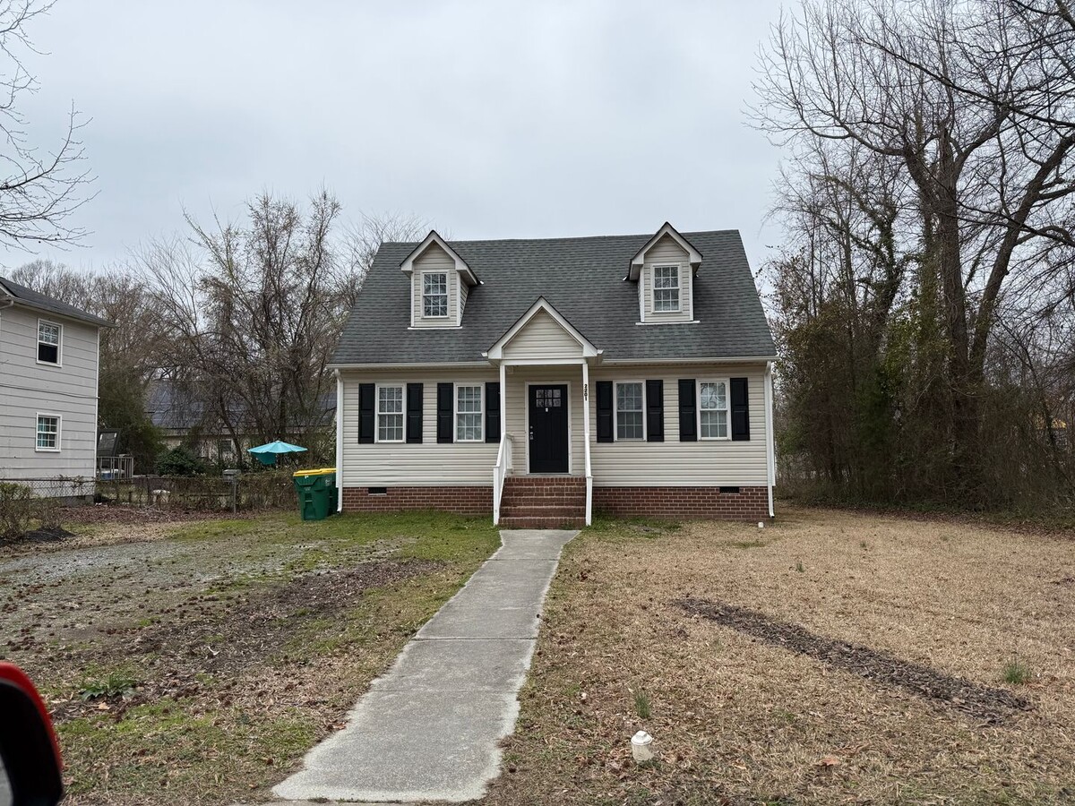 5 bedroom 2 full bath cape - 5 bedroom 2 full bath cape Casa