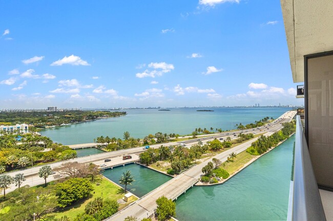 Photo - 600 NE 36th St Condo Unit 1810