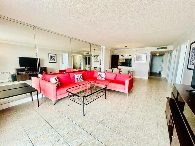 Photo - 2625 Collins Ave Unit 1710