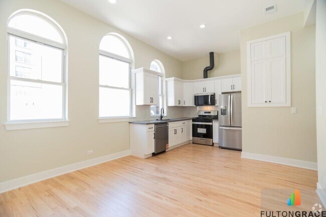 Building Photo - 2 bedroom in Chicago IL 60640 Unit 2F Rental