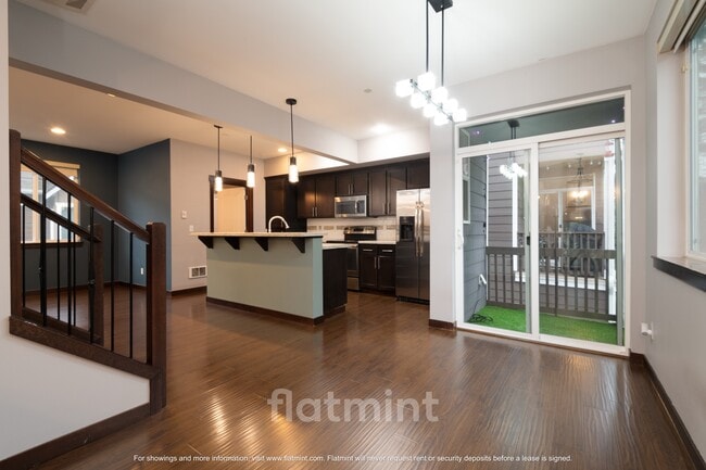 Photo - 14018 9th Pl W