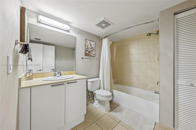 Photo - 16699 Collins Ave Unit 4109