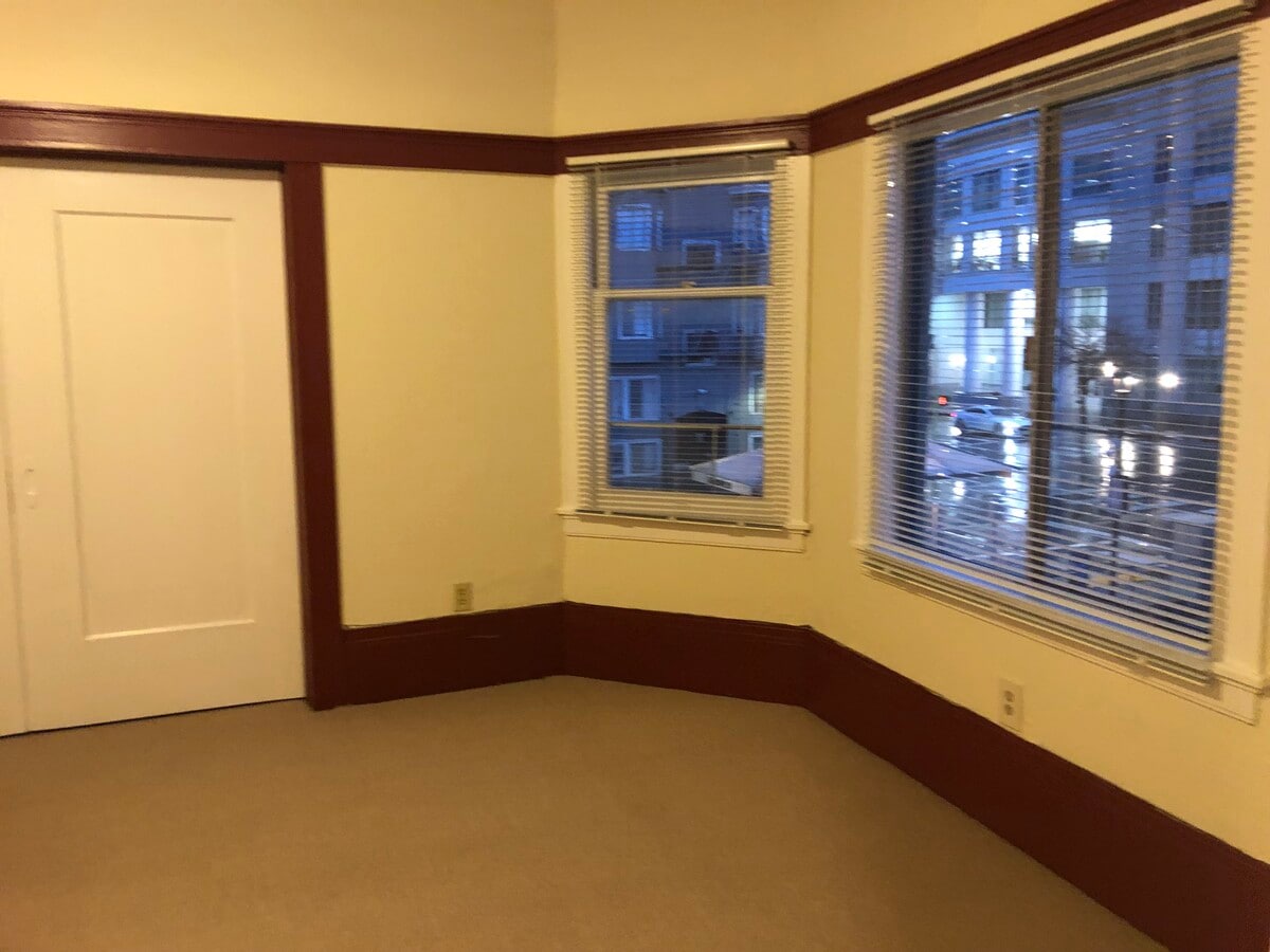 Comedor - 169 11th St