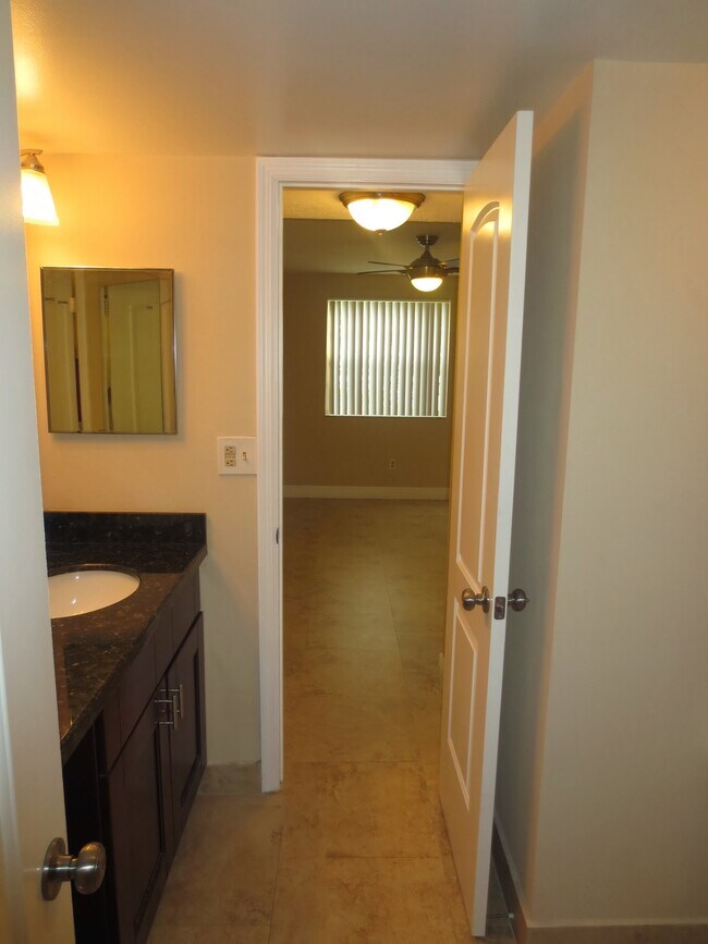 Photo - 2871 N Oakland Forest Dr