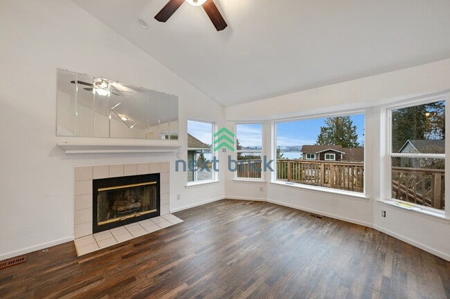 Photo - 4 BED & 3 BATH SINGLE FAMILY HOUSE FOR RENT