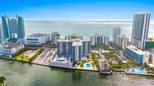 Photo - 3800 S Ocean Dr Unit 1114