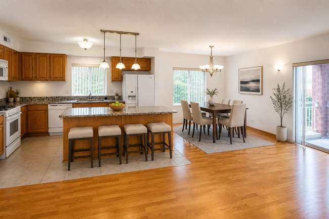 Photo - 6560 W Diversey Ave Unit 516