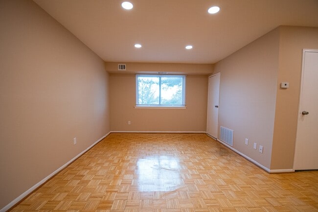 Photo - 9921 Bustleton Ave Unit k1