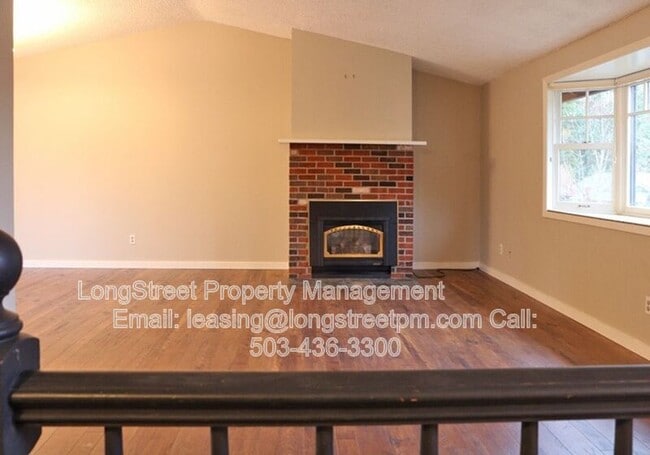 Photo - 1692 SW Reed Pl