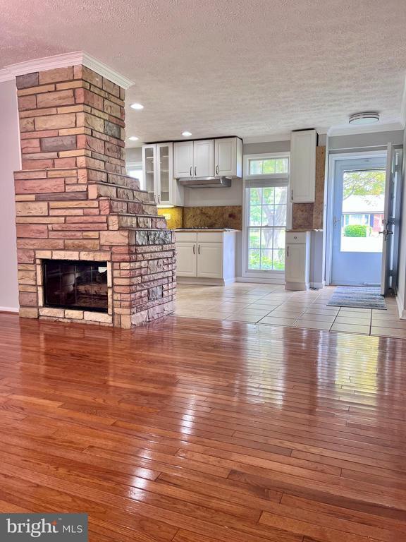 Photo - 5350 Ravensworth Rd
