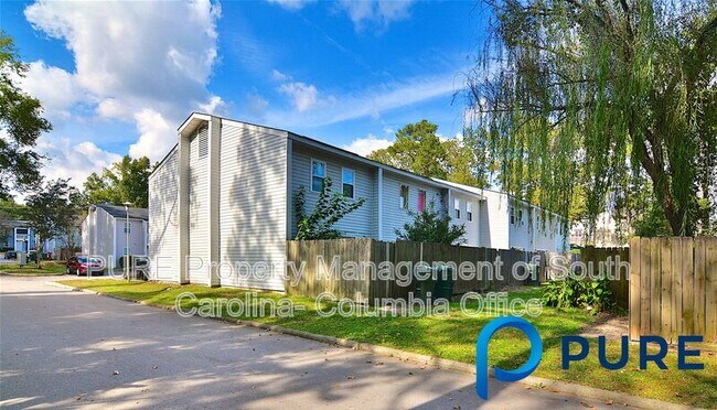 Photo - 308 Percival Rd