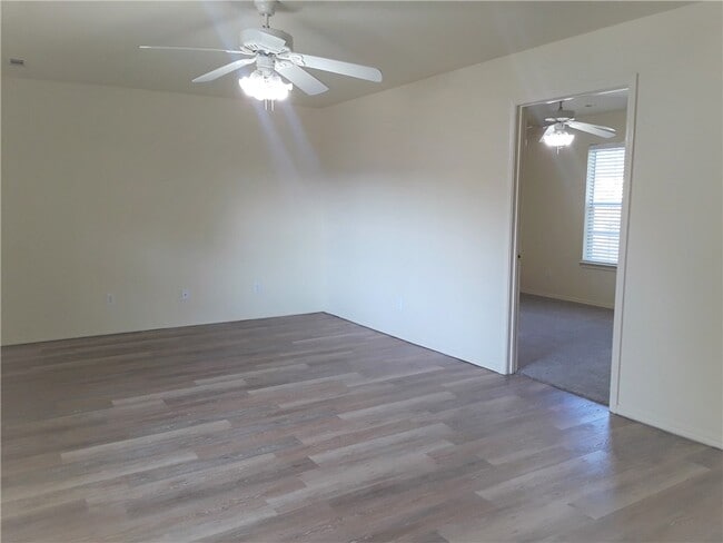 Photo - 1211 Oakland Ave Unit 3