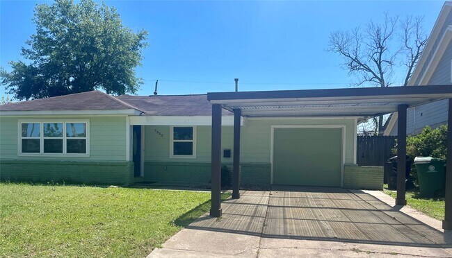 Photo - 7953 Turquoise Ln