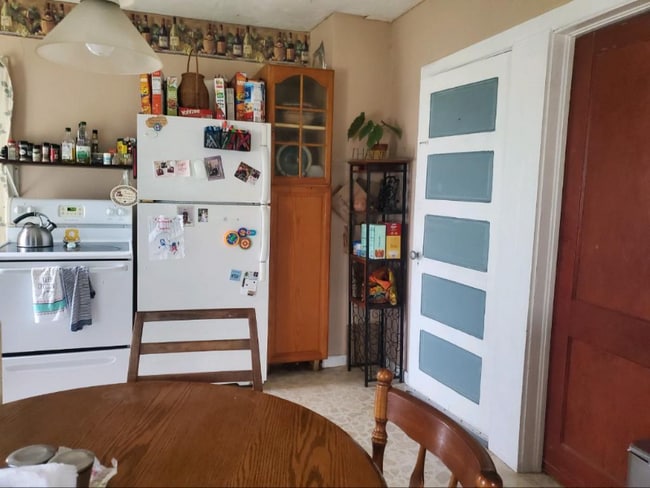 Photo - 1259 Queen St Unit 1