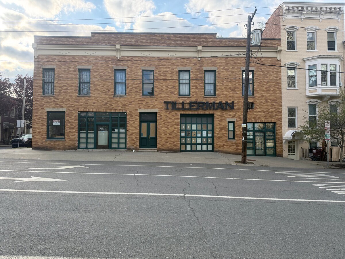 Photo - 125 Jefferson St Unit 2