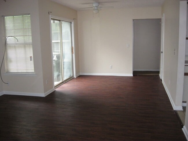 Photo - cute house in Ga town