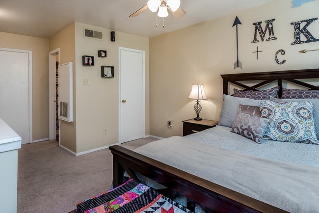 Sonoma Apartments