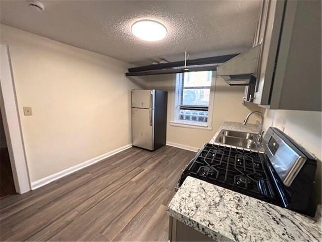 Photo - 1401 Willow St Unidad 9