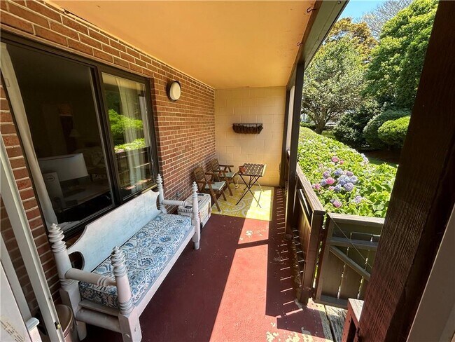 Photo - 401 Bellevue Ave Unit 106