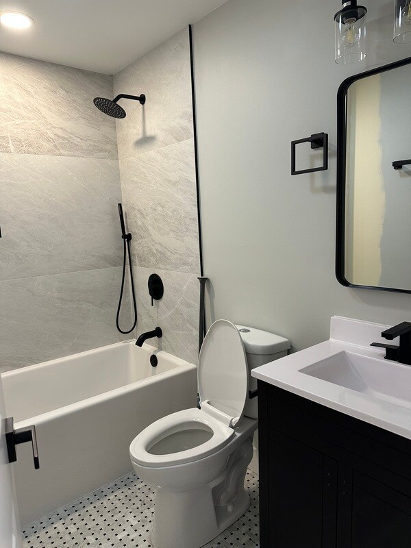 Photo - 3243 W Thomas St Unit 1b