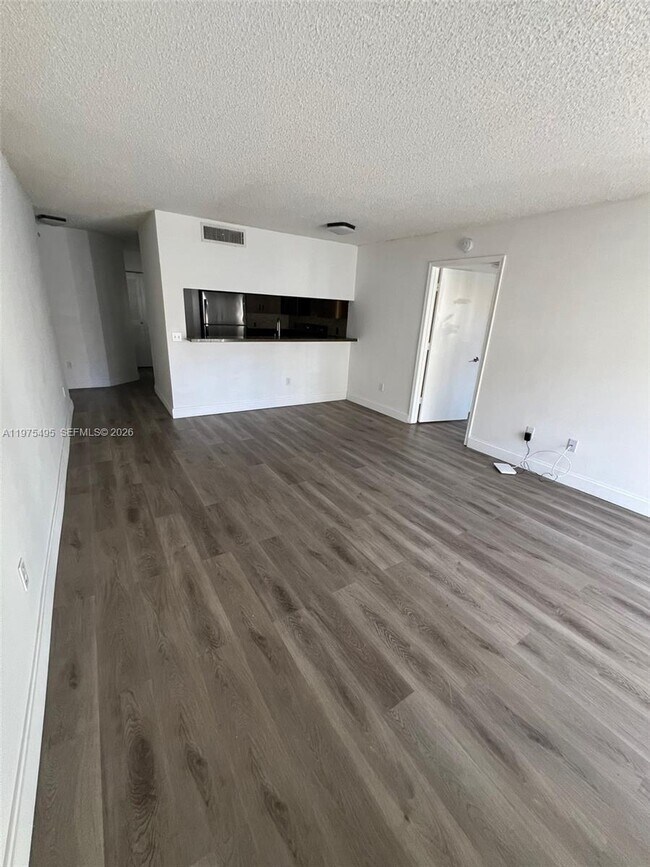 Photo - 440 S Park Rd Unit 4-202