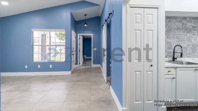 Photo - 5412 Lewiston St