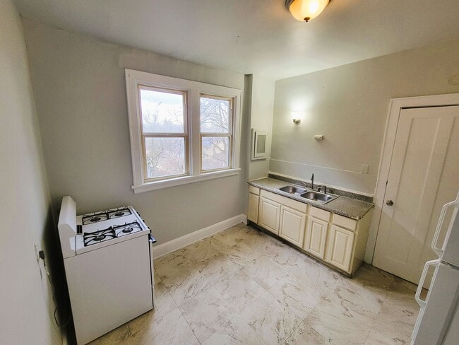 Photo - 1057 Schiff Ave Unit 1057-2