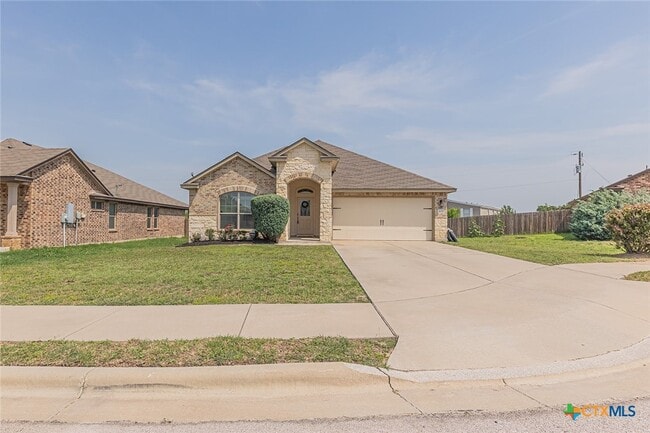 Building Photo - 207 Christopher Dr