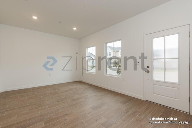 Photo - 4463 Joaquin Ave