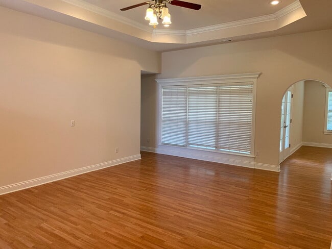 Photo - 602 SE Cambridge Pl