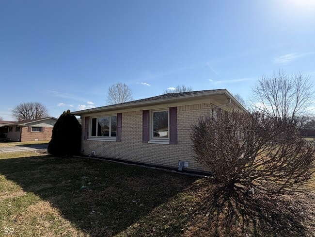 Photo - 5585 Gallagher Dr