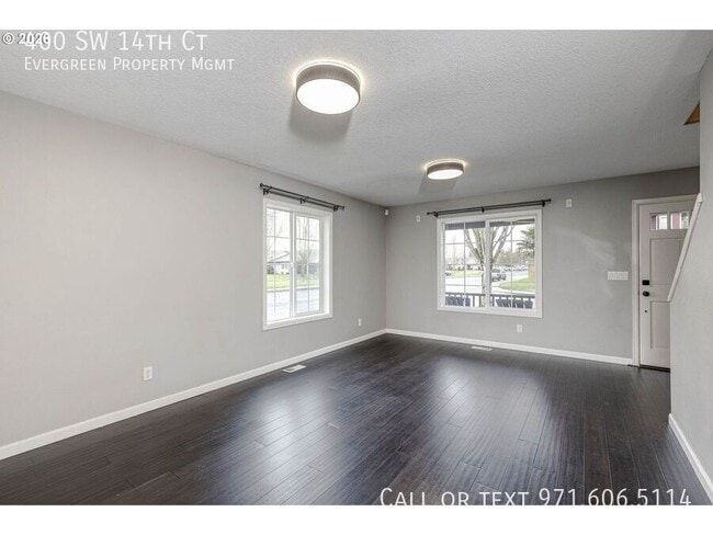 Photo - 400 SW 14th Ct