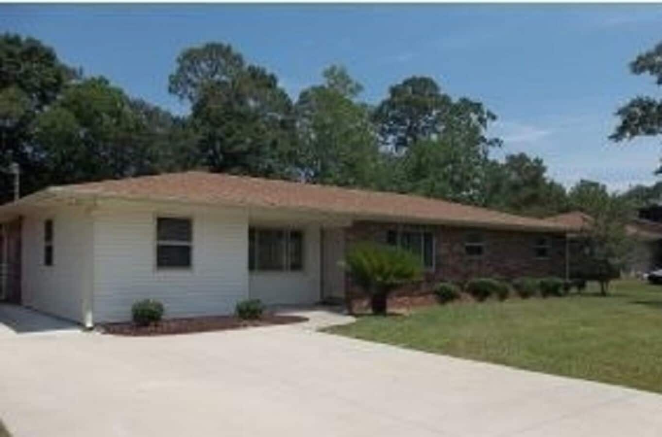 Single-Family House for Rent - Single-Family House for Rent