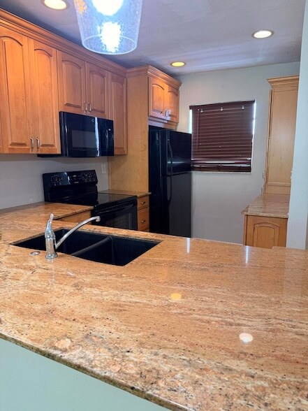 Building Photo - 1400 NE 57th St Unit 302