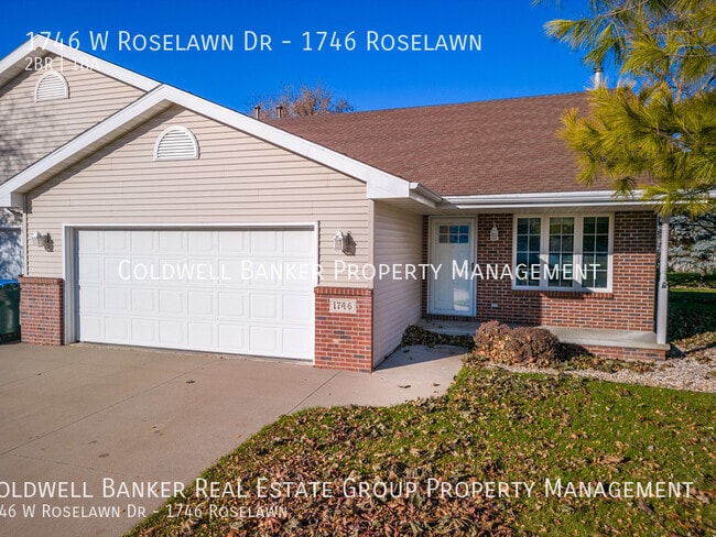 Building Photo - 1746 W Roselawn Dr Unit 1746 Roselawn