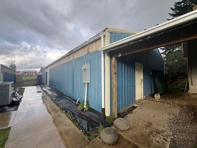 Photo - 16093 SW Roy Rogers Rd