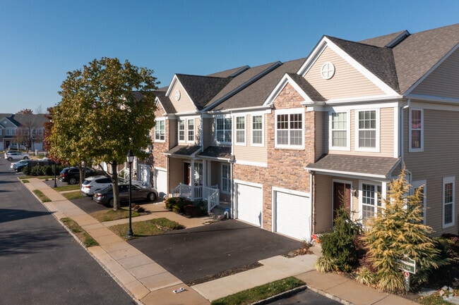 Photo - Seasons At Massapequa