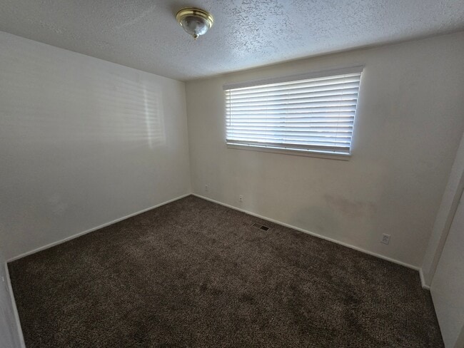 Photo - 2583 W 4800 S Unit A