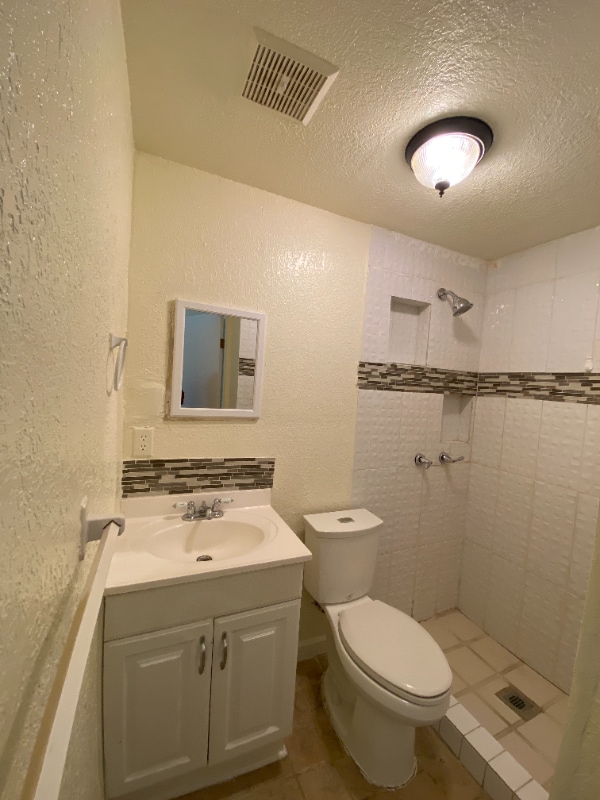 2315 Myrtle Ave Unit D