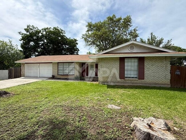 Photo - 6607 Benhill