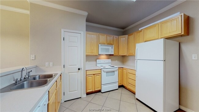 Photo - 111 Kleine Ln