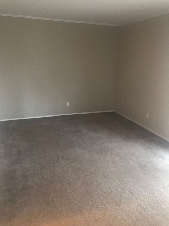 Photo - 2834-2836 Forest Bend Unit 2836