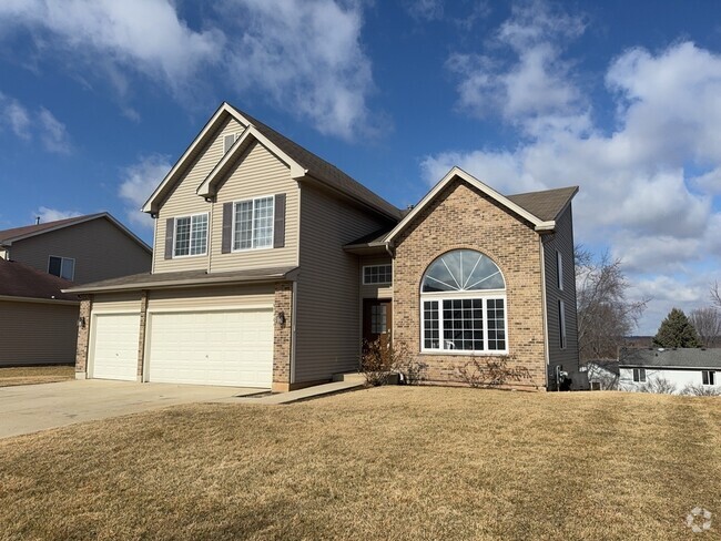 Building Photo - 5404 Glenbrook Trail Rental